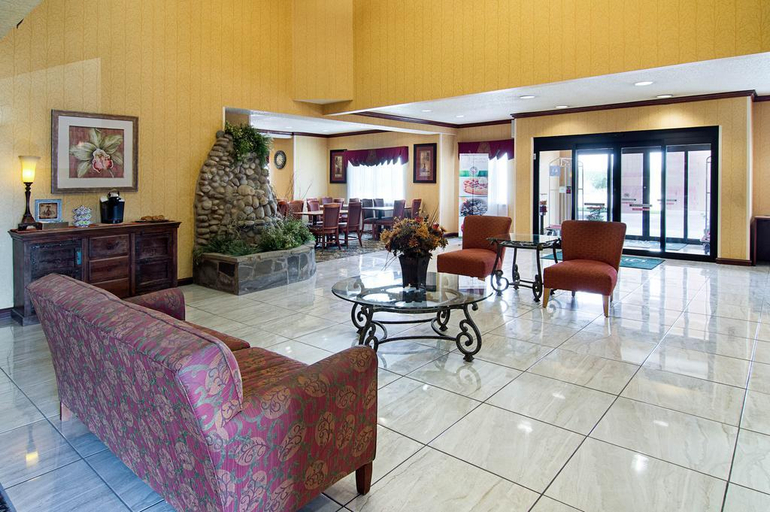 Public Area 3, Quality Inn Midland South, Midland