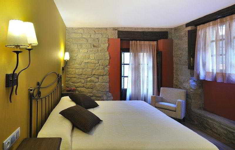 Bedroom 3, El Peiron, Zaragoza