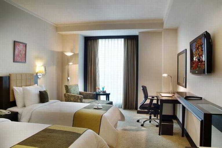Bedroom 2, Goldfinch Hotel Delhi, Faridabad