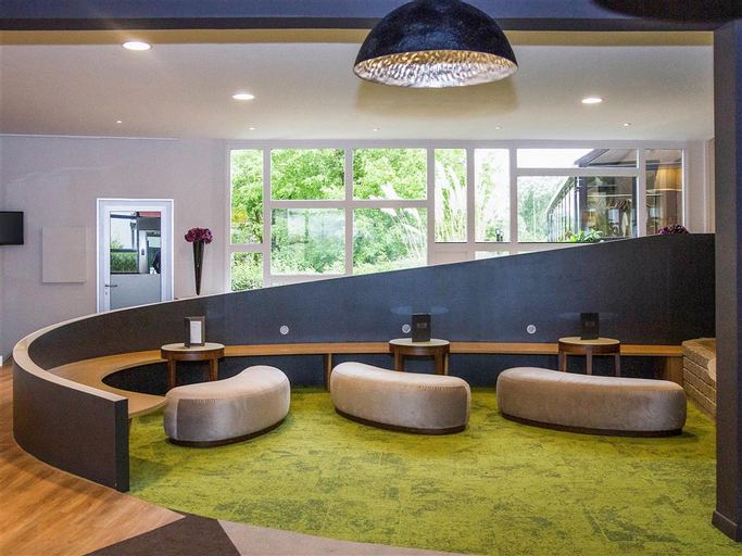 Public Area 3, Ibis Styles Chalon sur Saone, Saône-et-Loire