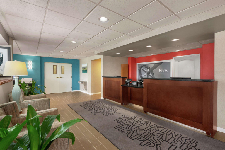 Public Area 2, Hampton Inn Ft. Lauderdale-Cypress Creek, Broward
