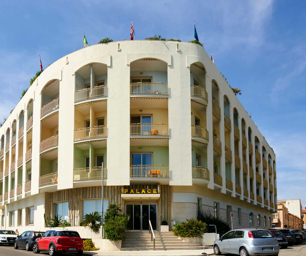 Grand Hotel Palace, Latina