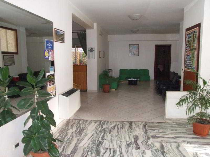 Public Area 3, Hotel Morgantina, Enna