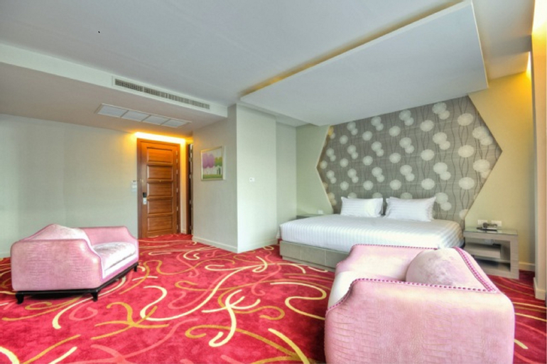 Bedroom 25