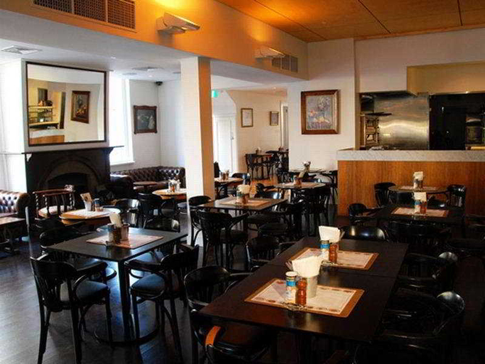 Food & Drinks 5, Baden Powell Hotel, Melbourne