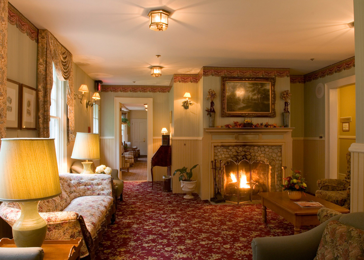 Public Area 4, Omni Bretton Arms Inn at Mount Washington, Coos