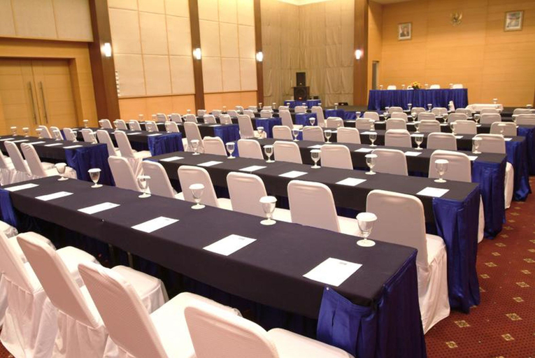 Business Facilities, Serela Hotel Riau Bandung, Bandung