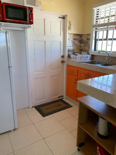 Bathroom 5, Belle Rive Oceanfront Apartment