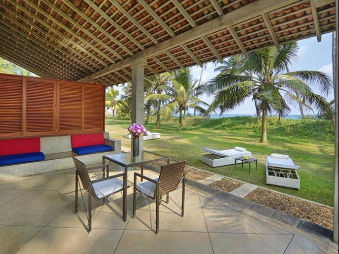 Public Area, Frangipani Tree, Habaraduwa