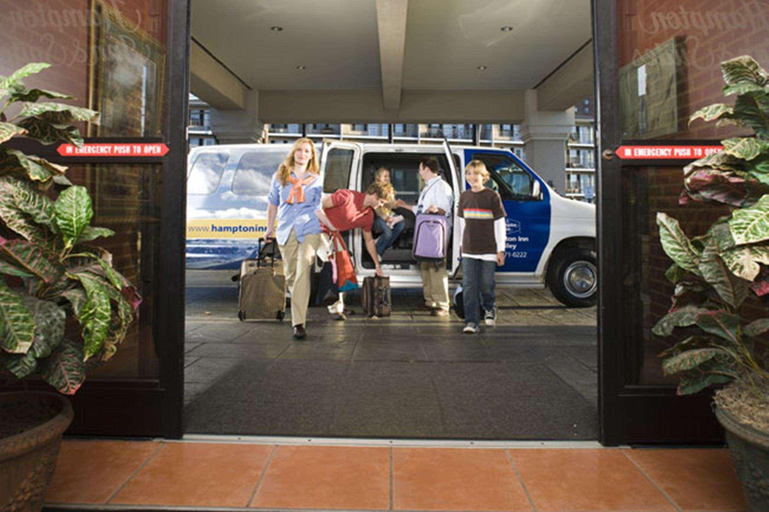 Public Area 2, Hampton Inn & Suites by Hilton Brantford Confer, Brant