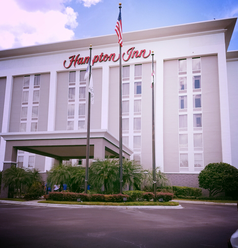 Hampton Inn Orlando-International Airport, Orange