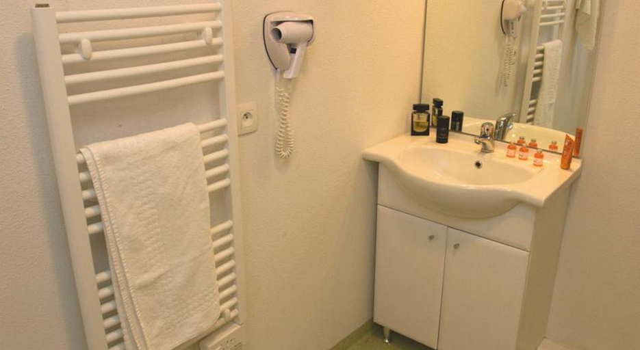 Bathroom 5, Adonis Grandcamp - Residence Les Isles De Sola, Calvados