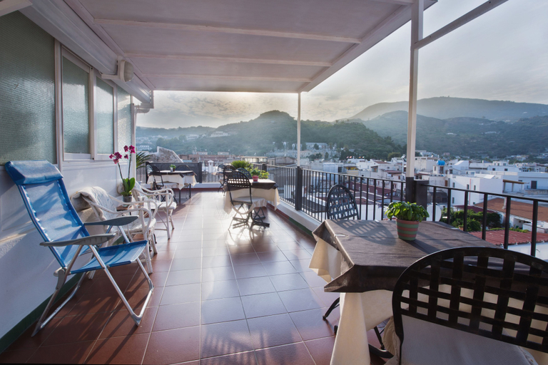 Food & Drinks 5, LO NARDO ACCOMMODATION, Messina