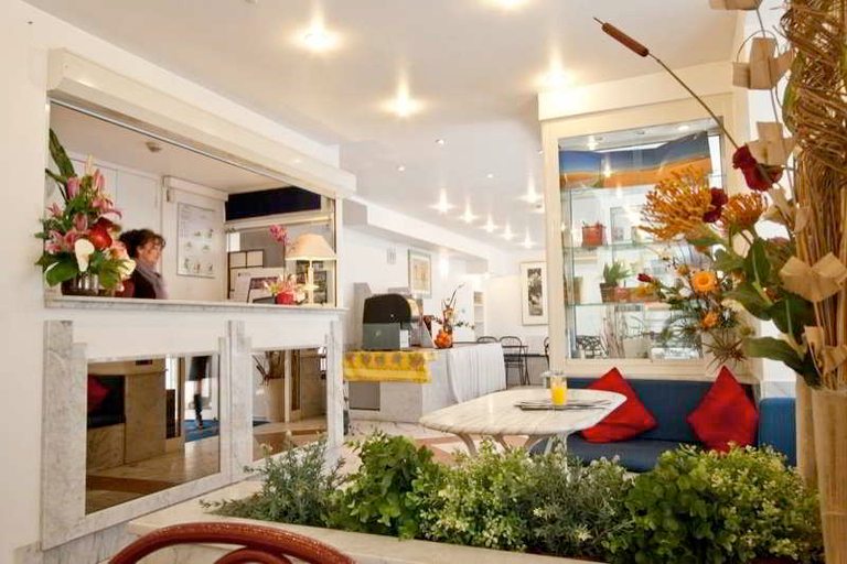 Public Area, Hôtel Bristol, Alpes-Maritimes