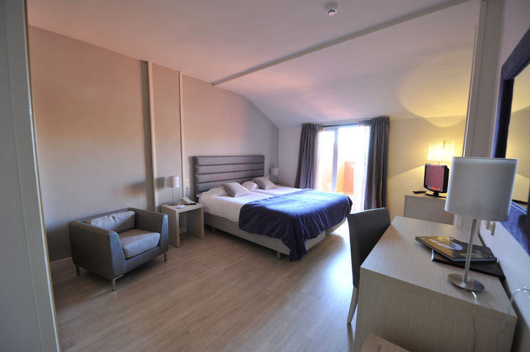 Bedroom 3, Puerta De Segovia, Segovia