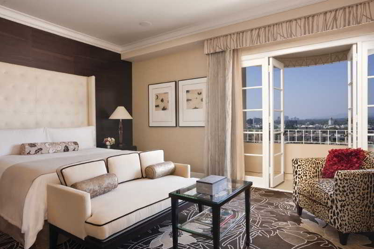 Bedroom 3, Four Seasons Hotel Los Angeles at Beverly Hills, Los Angeles