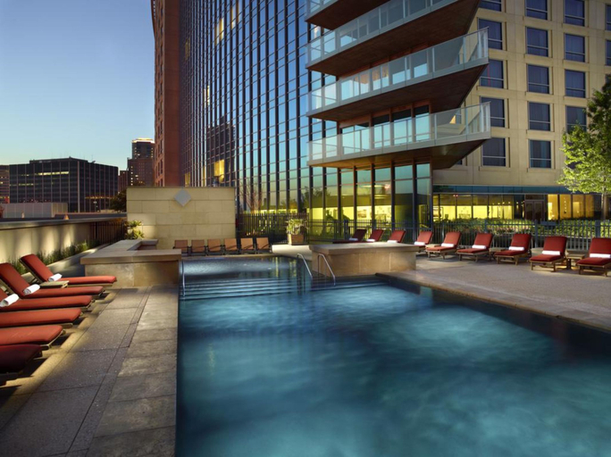Sport & Beauty 2, Omni Fort Worth Hotel, Fort Worth
