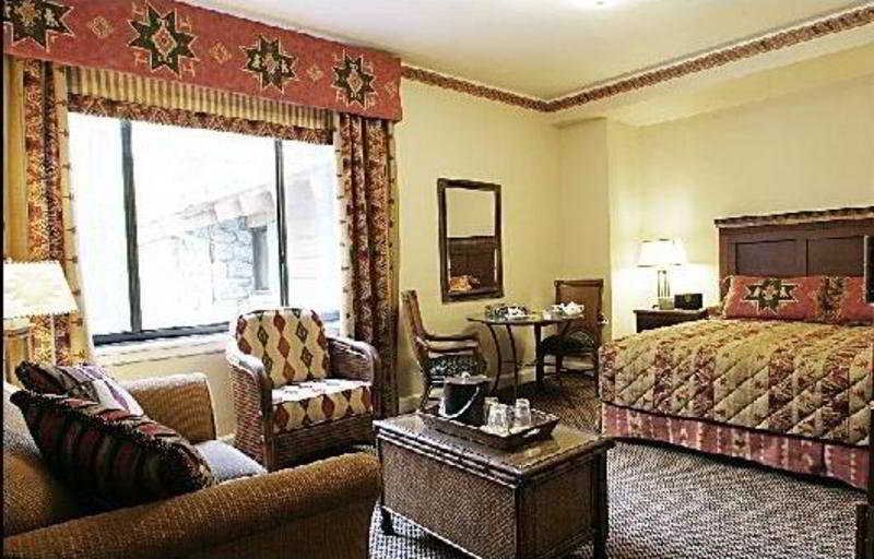 Bedroom 3, The Ahwahnee, Mariposa