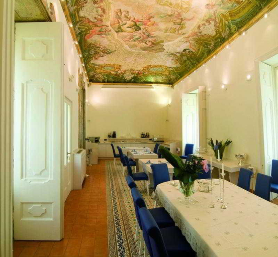 Food & Drinks 5, Maison Tofani, Napoli