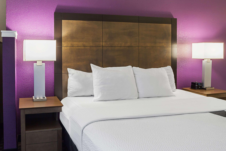 Bedroom 3, La Quinta Inn & Suites Rancho Cordova, Sacramento