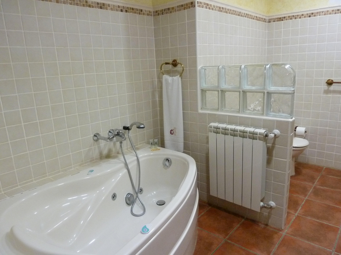 Bathroom, Hotel Rural La Moragona, Cuenca