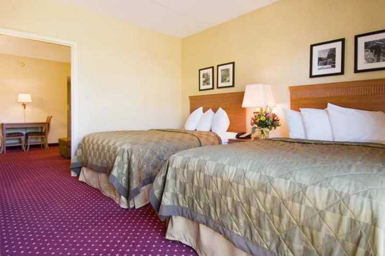 Bedroom 3, Embassy Suites Williamsburg, Williamsburg