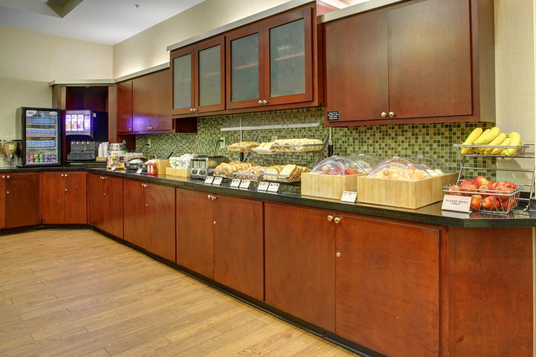 Food & Drinks 4, SpringHill Suites West Palm Beach I-95, Palm Beach