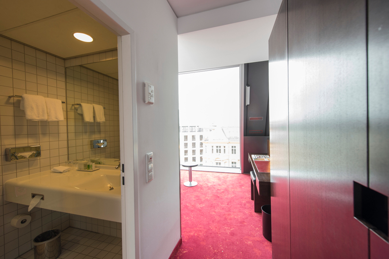 Bathroom 5, Arcotel Velvet Berlin, Berlin