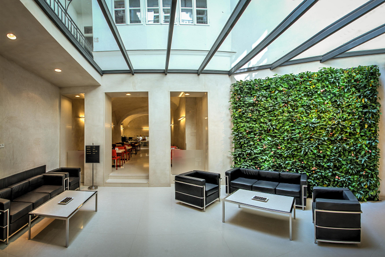 Public Area 4, Bishop's House, Praha 1