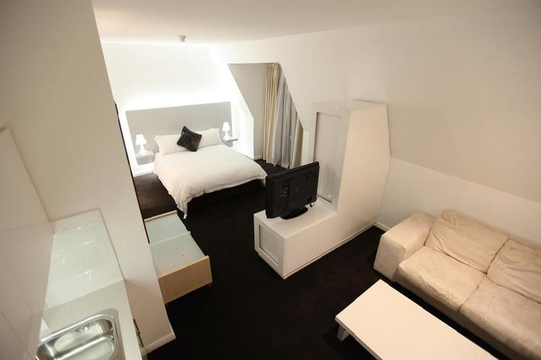 Bedroom 4, The Social Hotel, Sydney, Sydney