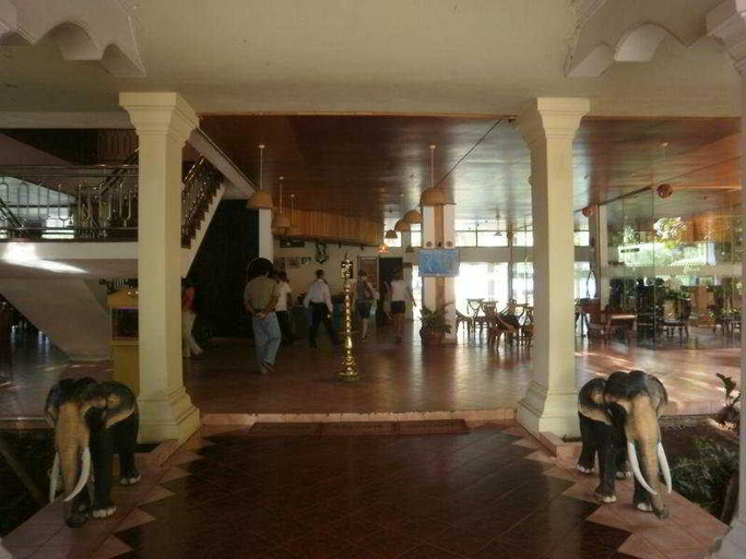 Public Area 3, Sudu Araliya Polonnaruwa, Thamankaduwa