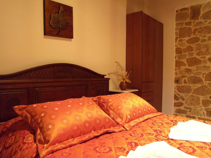 Bedroom 3, Maria Villas, Crete