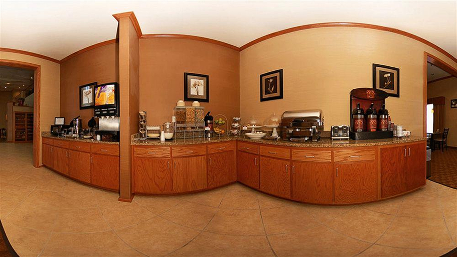 Food & Drinks 5, Comfort Suites Granbury Area, Hood