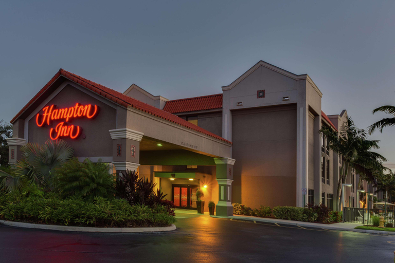 Exterior & Views 3, Hampton Inn Ft. Lauderdale-Commercial Blvd., Broward