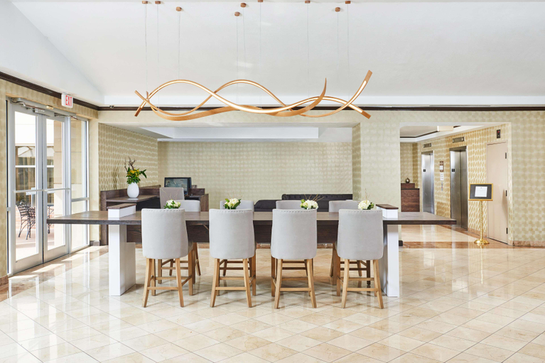 Public Area 4, DoubleTree by Hilton Dallas - Market Center, Dallas