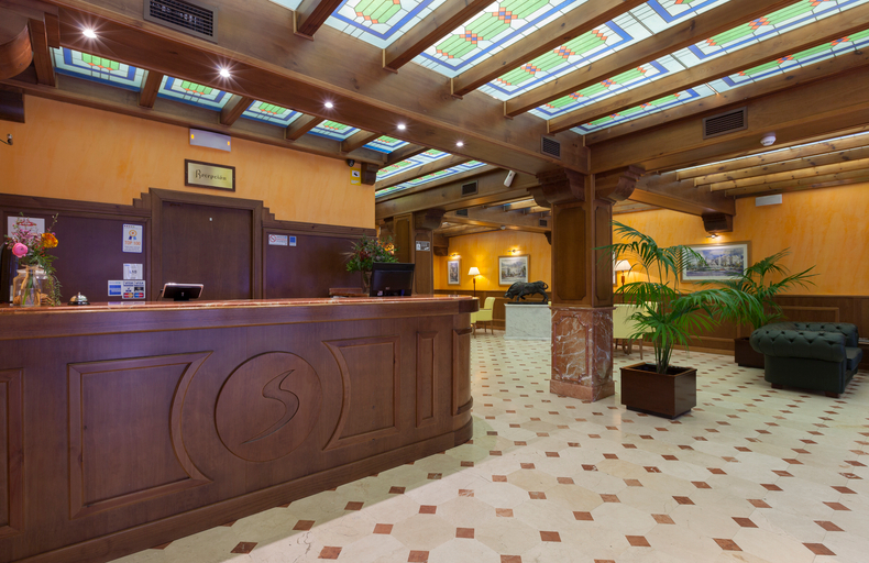 Public Area 4, Hotel Agora Juan de Austria, Madrid
