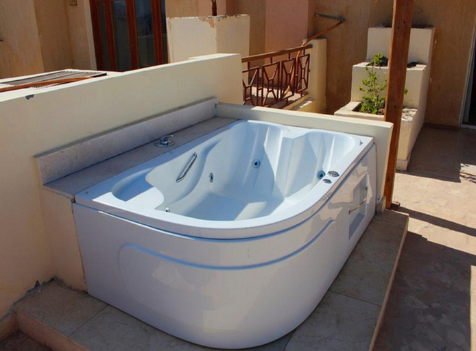 Bathroom, Imperial Shams Abu Soma, Safaja