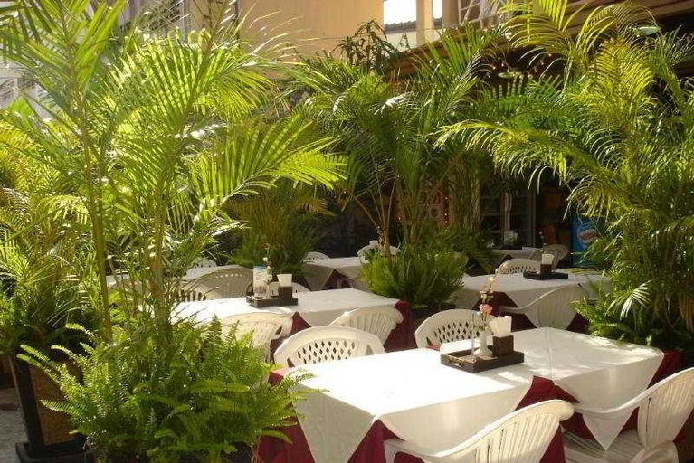 Food & Drinks 5, Lamai Guesthouse, Phuket Island