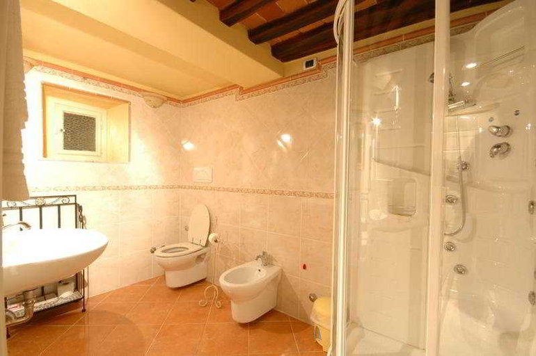 Bathroom 4, Antica Residenza del Gallo, Lucca