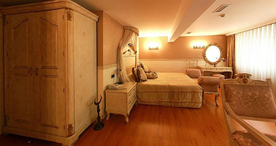 Bedroom 2, Eterno, Beyoğlu