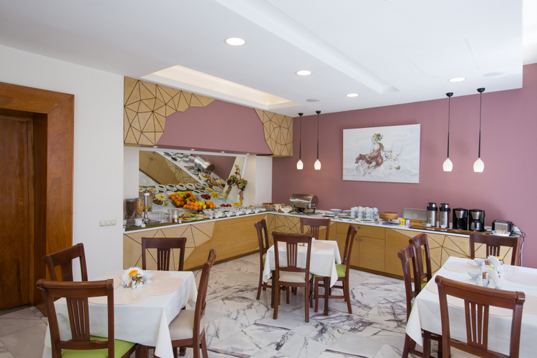 Food & Drinks 5, Europe Hotel, Yerevan
