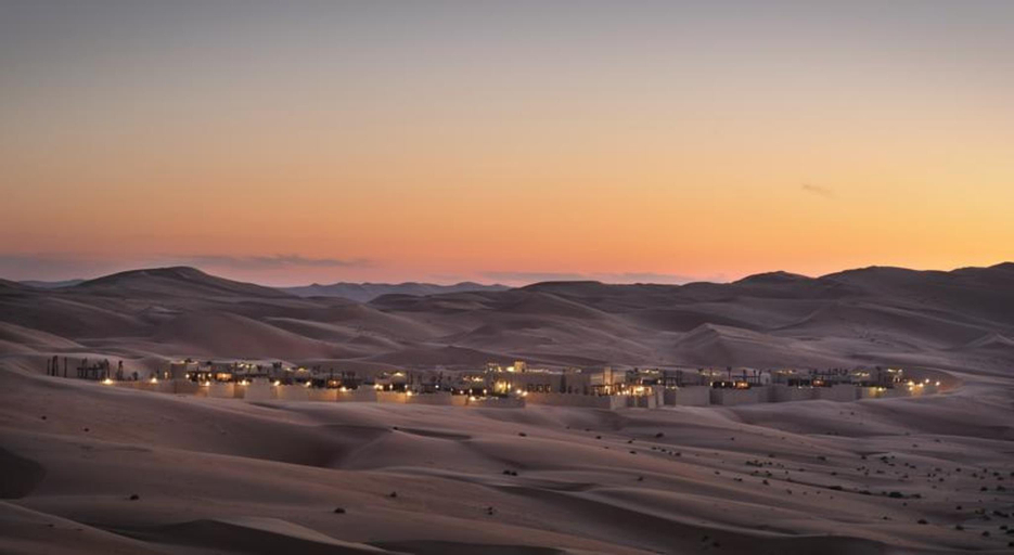 Qasr Al Sarab Desert Resort by Anantara