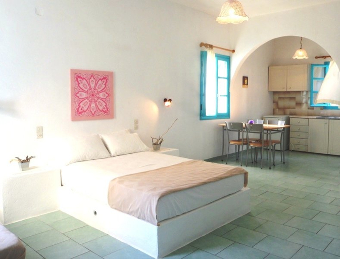 Bedroom 3, Nissia Apartments, South Aegean