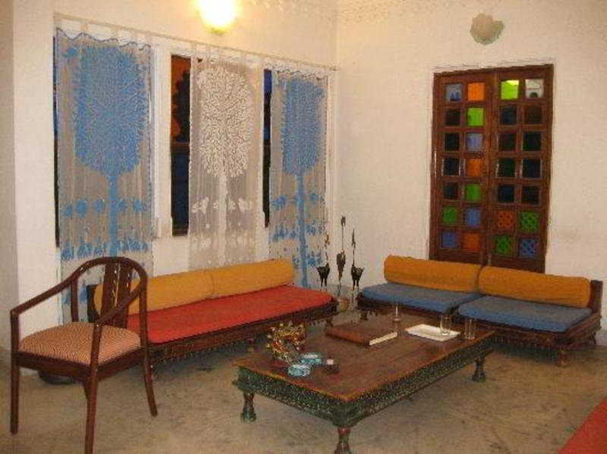 Others 5, Jaiwana Haveli, Udaipur