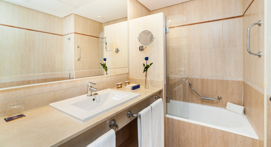 Bathroom 5, Globales Santa Lucia Hotel Adults Only +18, Baleares