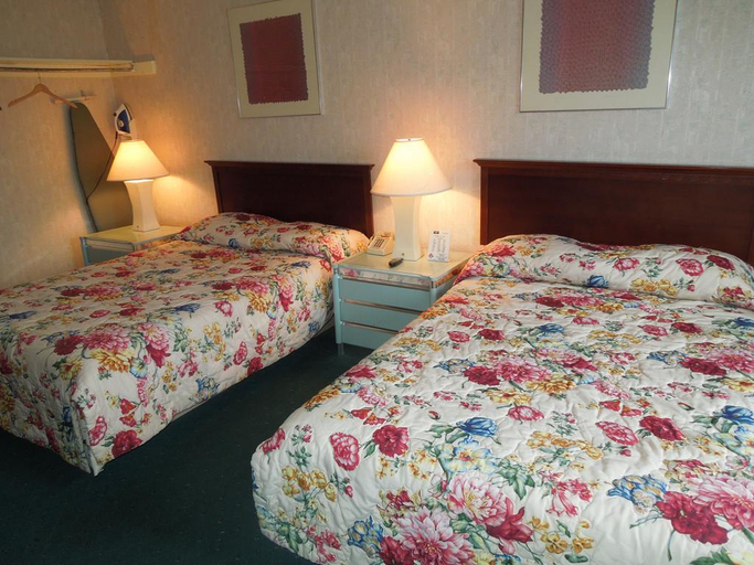 Bedroom 4, Tourist Inn, Atlantic