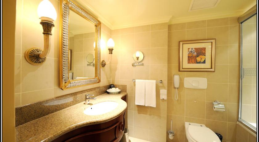 Bathroom, Peermont D`oreale Grande Hotel, Ekurhuleni