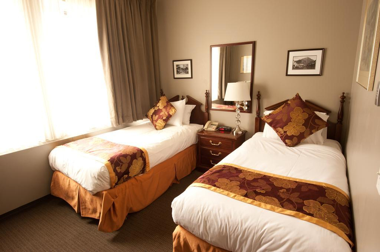 Bedroom 5, King Edward Hotel, Division No. 15