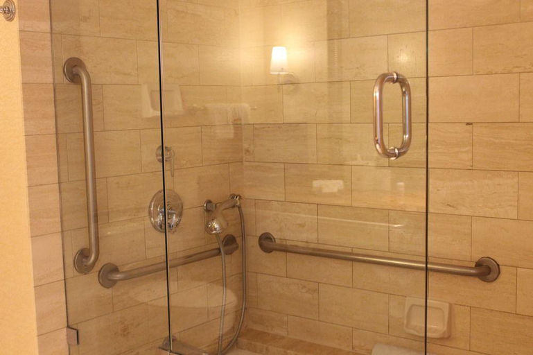Bathroom 5, Four Seasons Hotel Los Angeles at Beverly Hills, Los Angeles