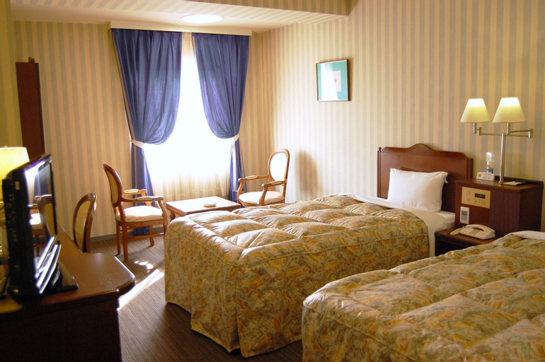 Bedroom 6